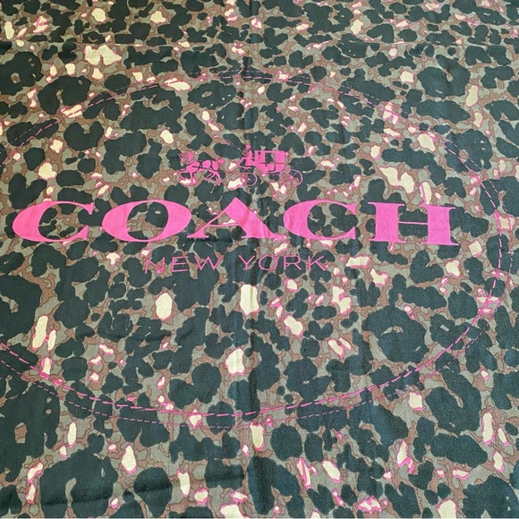 Coach New York Large Animal Print Wool Scarf Wrap Purple Fringe Size 52” X 52” - Picture 11 of 15